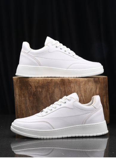 The Lifestyle Co. Men White Comfort Insole Lightweight Sneakers